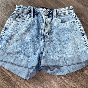 Hollister Mom Shorts